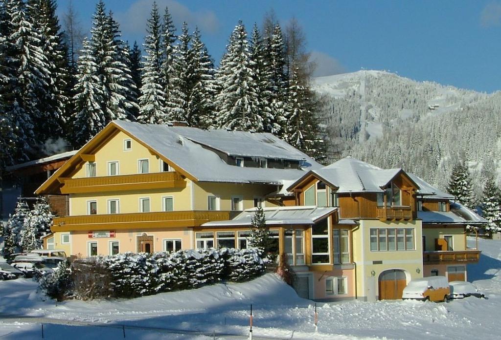 Hotel Gasthof Buchbauer บาด ซังค์ เลออนฮาร์ด อิม ลาวานท์ทาล ภายนอก รูปภาพ