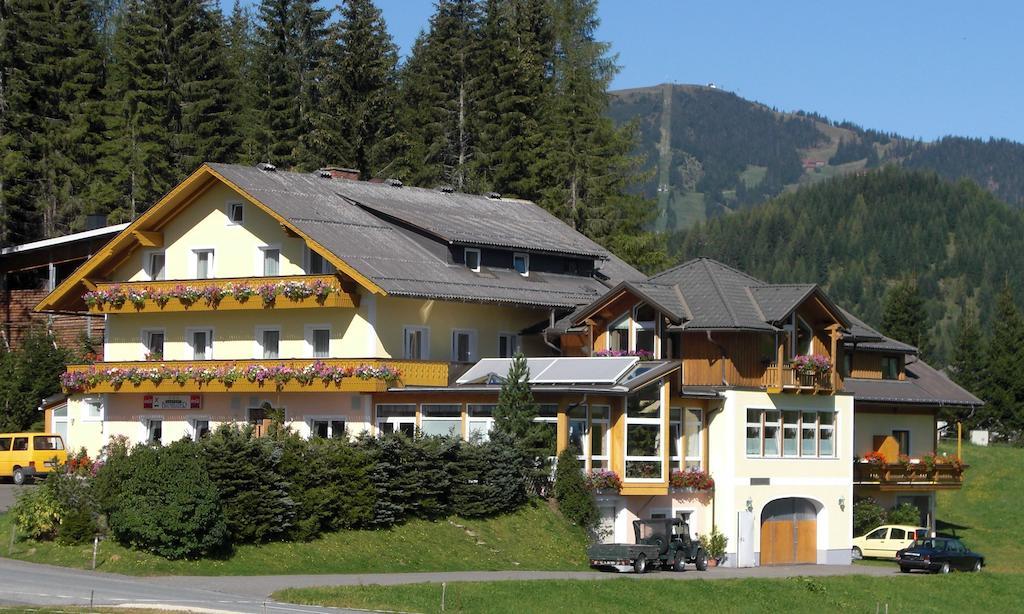 Hotel Gasthof Buchbauer บาด ซังค์ เลออนฮาร์ด อิม ลาวานท์ทาล ภายนอก รูปภาพ
