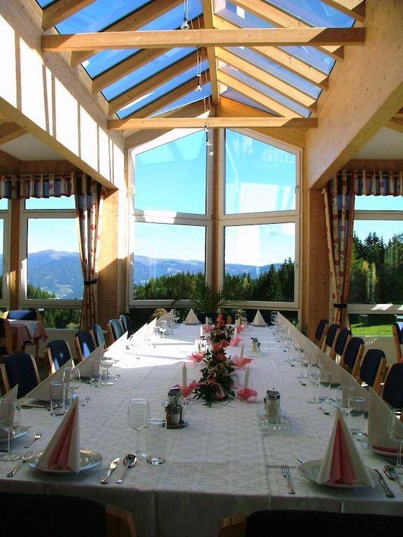 Hotel Gasthof Buchbauer บาด ซังค์ เลออนฮาร์ด อิม ลาวานท์ทาล ภายนอก รูปภาพ